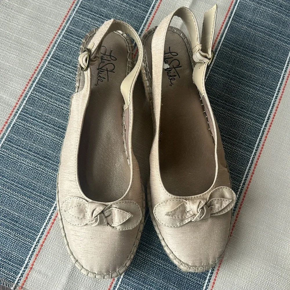 Life Stride Light Beige Espadrille Slingback Flats with Bow